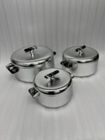 A set of three insulated stainless steel hotpots in 1L, 2L, and 3.5L sizes, featuring a sleek modern design and available in four different colors for kitchen and dining use.