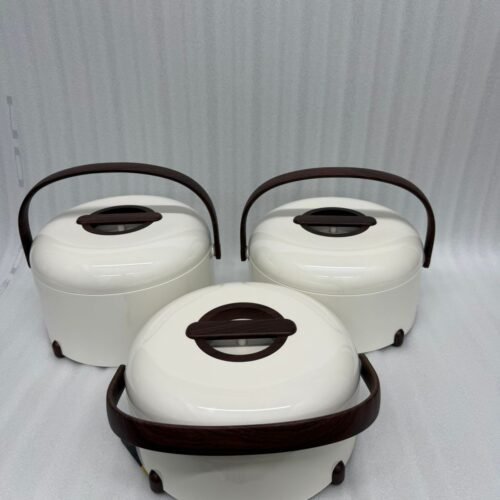 Three-piece insulated stainless steel hotpot set in 2L, 2.5L, and 3.5L capacities, featuring sleek designs in four different color options for food storage and serving.