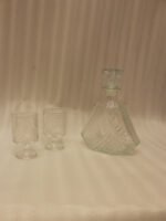 Elegant 7-Piece Crystal Glass & Bottle Set - Image 2