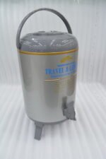 DAYDAYS 9.5-liter gray thermal beverage dispenser jug with dispensing tap and tripod stand sitting on an outdoor wooden picnic table.