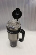 Pair of 1250ml HI-HOTCUP stainless steel insulated tumblers in black and brown gradient with handles and spout lids.