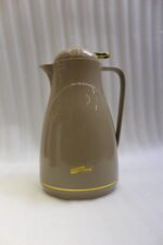 Three DAYDAYS 1L thermal vacuum flasks in black, cream, and beige with gold trim on a marble kitchen countertop.Three DAYDAYS 1L thermal vacuum flasks in black, cream, and beige with gold trim on a marble kitchen countertop.Three DAYDAYS 1L thermal vacuum flasks in black, cream, and beige with gold trim on a marble kitchen countertop.Three DAYDAYS 1L thermal vacuum flasks in black, cream, and beige with gold trim on a marble kitchen countertop.Three DAYDAYS 1L thermal vacuum flasks in black, cream, and beige with gold trim on a marble kitchen countertop.Three DAYDAYS 1L thermal vacuum flasks in black, cream, and beige with gold trim on a marble kitchen countertop.Three DAYDAYS 1L thermal vacuum flasks in black, cream, and beige with gold trim on a marble kitchen countertop.Three DAYDAYS 1L thermal vacuum flasks in black, cream, and beige with gold trim on a marble kitchen countertop.Three DAYDAYS 1L thermal vacuum flasks in black, cream, and beige with gold trim on a marble kitchen countertop.Three DAYDAYS 1L thermal vacuum flasks in black, cream, and beige with gold trim on a marble kitchen countertop.Three DAYDAYS 1L thermal vacuum flasks in black, cream, and beige with gold trim on a marble kitchen countertop.Three DAYDAYS 1L thermal vacuum flasks in black, cream, and beige with gold trim on a marble kitchen countertop.Three DAYDAYS 1L thermal vacuum flasks in black, cream, and beige with gold trim on a marble kitchen countertop.Three DAYDAYS 1L thermal vacuum flasks in black, cream, and beige with gold trim on a marble kitchen countertop.Three DAYDAYS 1L thermal vacuum flasks in black, cream, and beige with gold trim on a marble kitchen countertop.Three DAYDAYS 1L thermal vacuum flasks in black, cream, and beige with gold trim on a marble kitchen countertop.Three DAYDAYS 1L thermal vacuum flasks in black, cream, and beige with gold trim on a marble kitchen countertop.Three DAYDAYS 1L thermal vacuum flasks in black, cream, and beige with gold trim on a marble kitchen countertop.Three DAYDAYS 1L thermal vacuum flasks in black, cream, and beige with gold trim on a marble kitchen countertop.