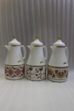 Three 1-liter DAY DAYS white thermal vacuum flasks with gold trim and ornate decorative pattern bases resting on a marble kitchen countertop.Three 1-liter DAY DAYS white thermal vacuum flasks with gold trim and ornate decorative pattern bases resting on a marble kitchen countertop.Three 1-liter DAY DAYS white thermal vacuum flasks with gold trim and ornate decorative pattern bases resting on a marble kitchen countertop.Three 1-liter DAY DAYS white thermal vacuum flasks with gold trim and ornate decorative pattern bases resting on a marble kitchen countertop.Three 1-liter DAY DAYS white thermal vacuum flasks with gold trim and ornate decorative pattern bases resting on a marble kitchen countertop.Three 1-liter DAY DAYS white thermal vacuum flasks with gold trim and ornate decorative pattern bases resting on a marble kitchen countertop.Three 1-liter DAY DAYS white thermal vacuum flasks with gold trim and ornate decorative pattern bases resting on a marble kitchen countertop.Three 1-liter DAY DAYS white thermal vacuum flasks with gold trim and ornate decorative pattern bases resting on a marble kitchen countertop.Three 1-liter DAY DAYS white thermal vacuum flasks with gold trim and ornate decorative pattern bases resting on a marble kitchen countertop.Three 1-liter DAY DAYS white thermal vacuum flasks with gold trim and ornate decorative pattern bases resting on a marble kitchen countertop.Three 1-liter DAY DAYS white thermal vacuum flasks with gold trim and ornate decorative pattern bases resting on a marble kitchen countertop.Three 1-liter DAY DAYS white thermal vacuum flasks with gold trim and ornate decorative pattern bases resting on a marble kitchen countertop.Three 1-liter DAY DAYS white thermal vacuum flasks with gold trim and ornate decorative pattern bases resting on a marble kitchen countertop.Three 1-liter DAY DAYS white thermal vacuum flasks with gold trim and ornate decorative pattern bases resting on a marble kitchen countertop.Three 1-liter DAY DAYS white thermal vacuum flasks with gold trim and ornate decorative pattern bases resting on a marble kitchen countertop.Three 1-liter DAY DAYS white thermal vacuum flasks with gold trim and ornate decorative pattern bases resting on a marble kitchen countertop.Three 1-liter DAY DAYS white thermal vacuum flasks with gold trim and ornate decorative pattern bases resting on a marble kitchen countertop.Three 1-liter DAY DAYS white thermal vacuum flasks with gold trim and ornate decorative pattern bases resting on a marble kitchen countertop.Three 1-liter DAY DAYS white thermal vacuum flasks with gold trim and ornate decorative pattern bases resting on a marble kitchen countertop.Three 1-liter DAY DAYS white thermal vacuum flasks with gold trim and ornate decorative pattern bases resting on a marble kitchen countertop.Three 1-liter DAY DAYS white thermal vacuum flasks with gold trim and ornate decorative pattern bases resting on a marble kitchen countertop.Three 1-liter DAY DAYS white thermal vacuum flasks with gold trim and ornate decorative pattern bases resting on a marble kitchen countertop.Three 1-liter DAY DAYS white thermal vacuum flasks with gold trim and ornate decorative pattern bases resting on a marble kitchen countertop.Three 1-liter DAY DAYS white thermal vacuum flasks with gold trim and ornate decorative pattern bases resting on a marble kitchen countertop.Three 1-liter DAY DAYS white thermal vacuum flasks with gold trim and ornate decorative pattern bases resting on a marble kitchen countertop.Three 1-liter DAY DAYS white thermal vacuum flasks with gold trim and ornate decorative pattern bases resting on a marble kitchen countertop.Three 1-liter DAY DAYS white thermal vacuum flasks with gold trim and ornate decorative pattern bases resting on a marble kitchen countertop.Three 1-liter DAY DAYS white thermal vacuum flasks with gold trim and ornate decorative pattern bases resting on a marble kitchen countertop.Three 1-liter DAY DAYS white thermal vacuum flasks with gold trim and ornate decorative pattern bases resting on a marble kitchen countertop.