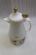 Three 1-liter DAY DAYS white thermal vacuum flasks with gold trim and ornate decorative pattern bases resting on a marble kitchen countertop.Three 1-liter DAY DAYS white thermal vacuum flasks with gold trim and ornate decorative pattern bases resting on a marble kitchen countertop.Three 1-liter DAY DAYS white thermal vacuum flasks with gold trim and ornate decorative pattern bases restiThree 1-liter DAY DAYS white thermal vacuum flasks with gold trim and ornate decorative pattern bases resting on a marble kitchen countertop.Three 1-liter DAY DAYS white thermal vacuum flasks with gold trim and ornate decorative pattern bases resting on a marble kitchen countertop.Three 1-liter DAY DAYS white thermal vacuum flasks with gold trim and ornate decorative pattern bases resting on a marble kitchen countertop.Three 1-liter DAY DAYS white thermal vacuum flasks with gold trim and ornate decorative pattern bases resting on a marble kitchen countertop.Three 1-liter DAY DAYS white thermal vacuum flasks with gold trim and ornate decorative pattern bases resting on a marble kitchen countertop.Three 1-liter DAY DAYS white thermal vacuum flasks with gold trim and ornate decorative pattern bases resting on a marble kitchen countertop.Three 1-liter DAY DAYS white thermal vacuum flasks with gold trim and ornate decorative pattern bases resting on a marble kitchen countertop.Three 1-liter DAY DAYS white thermal vacuum flasks with gold trim and ornate decorative pattern bases resting on a marble kitchen countertop.Three 1-liter DAY DAYS white thermal vacuum flasks with gold trim and ornate decorative pattern bases resting on a marble kitchen countertop.Three 1-liter DAY DAYS white thermal vacuum flasks with gold trim and ornate decorative pattern bases resting on a marble kitchen countertop.Three 1-liter DAY DAYS white thermal vacuum flasks with gold trim and ornate decorative pattern bases resting on a marble kitchen countertop.Three 1-liter DAY DAYS white thermal vacuum flasks with gold trim and ornate decorative pattern bases resting on a marble kitchen countertop.Three 1-liter DAY DAYS white thermal vacuum flasks with gold trim and ornate decorative pattern bases resting on a marble kitchen countertop.Three 1-liter DAY DAYS white thermal vacuum flasks with gold trim and ornate decorative pattern bases resting on a marble kitchen countertop.Three 1-liter DAY DAYS white thermal vacuum flasks with gold trim and ornate decorative pattern bases resting on a marble kitchen countertop.Three 1-liter DAY DAYS white thermal vacuum flasks with gold trim and ornate decorative pattern bases resting on a marble kitchen countertop.Three 1-liter DAY DAYS white thermal vacuum flasks with gold trim and ornate decorative pattern bases resting on a marble kitchen countertop.Three 1-liter DAY DAYS white thermal vacuum flasks with gold trim and ornate decorative pattern bases resting on a marble kitchen countertop.Three 1-liter DAY DAYS white thermal vacuum flasks with gold trim and ornate decorative pattern bases resting on a marble kitchen countertop.Three 1-liter DAY DAYS white thermal vacuum flasks with gold trim and ornate decorative pattern bases resting on a marble kitchen countertop.Three 1-liter DAY DAYS white thermal vacuum flasks with gold trim and ornate decorative pattern bases resting on a marble kitchen countertop.Three 1-liter DAY DAYS white thermal vacuum flasks with gold trim and ornate decorative pattern bases resting on a marble kitchen countertop.Three 1-liter DAY DAYS white thermal vacuum flasks with gold trim and ornate decorative pattern bases resting on a marble kitchen countertop.Three 1-liter DAY DAYS white thermal vacuum flasks with gold trim and ornate decorative pattern bases resting on a marble kitchen countertop.Three 1-liter DAY DAYS white thermal vacuum flasks with gold trim and ornate decorative pattern bases resting on a marble kitchen countertop.Three 1-liter DAY DAYS white thermal vacuum flasks with gold trim and ornate decorative pattern bases resting on a marble kitchen countertop.Three 1-liter DAY DAYS white thermal vacuum flasks with gold trim and ornate decorative pattern bases resting on a marble kitchen countertop.Three 1-liter DAY DAYS white thermal vacuum flasks with gold trim and ornate decorative pattern bases resting on a marble kitchen countertop.Three 1-liter DAY DAYS white thermal vacuum flasks with gold trim and ornate decorative pattern bases resting on a marble kitchen countertop.Three 1-liter DAY DAYS white thermal vacuum flasks with gold trim and ornate decorative pattern bases resting on a marble kitchen countertop.Three 1-liter DAY DAYS white thermal vacuum flasks with gold trim and ornate decorative pattern bases resting on a marble kitchen countertop.Three 1-liter DAY DAYS white thermal vacuum flasks with gold trim and ornate decorative pattern bases resting on a marble kitchen countertop.ng on a marble kitchen countertop.